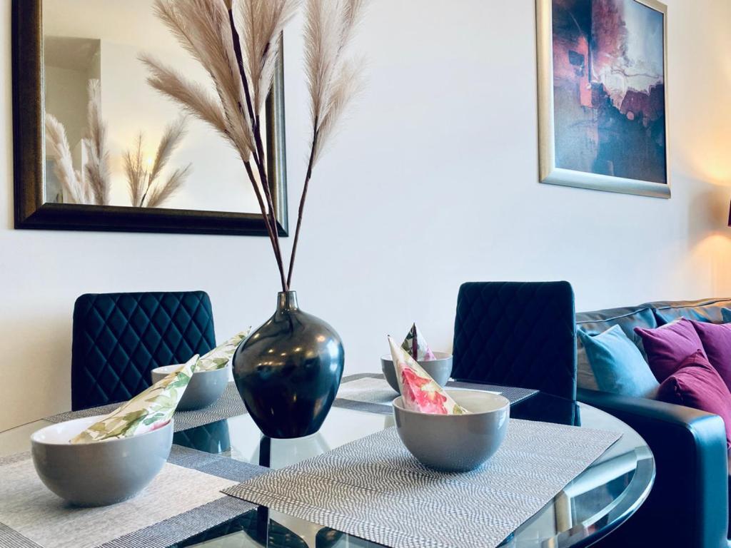 Cloud9Sa At The Charles Chertsey Appartement Buitenkant foto